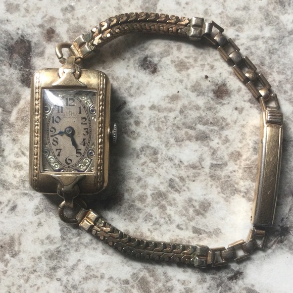 whaltham Accessories - 1921 GOTHAM ART DECO WATCH 10K GF
